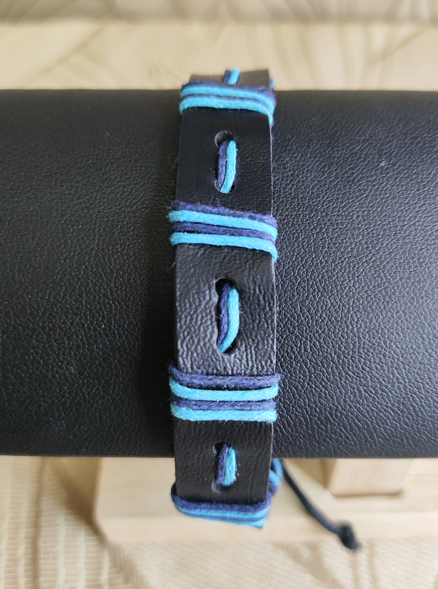 Pulsera ancha