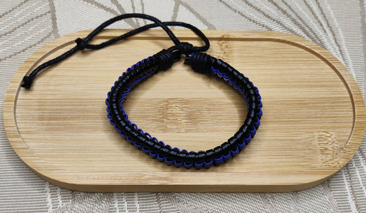 Pulsera negra y azul