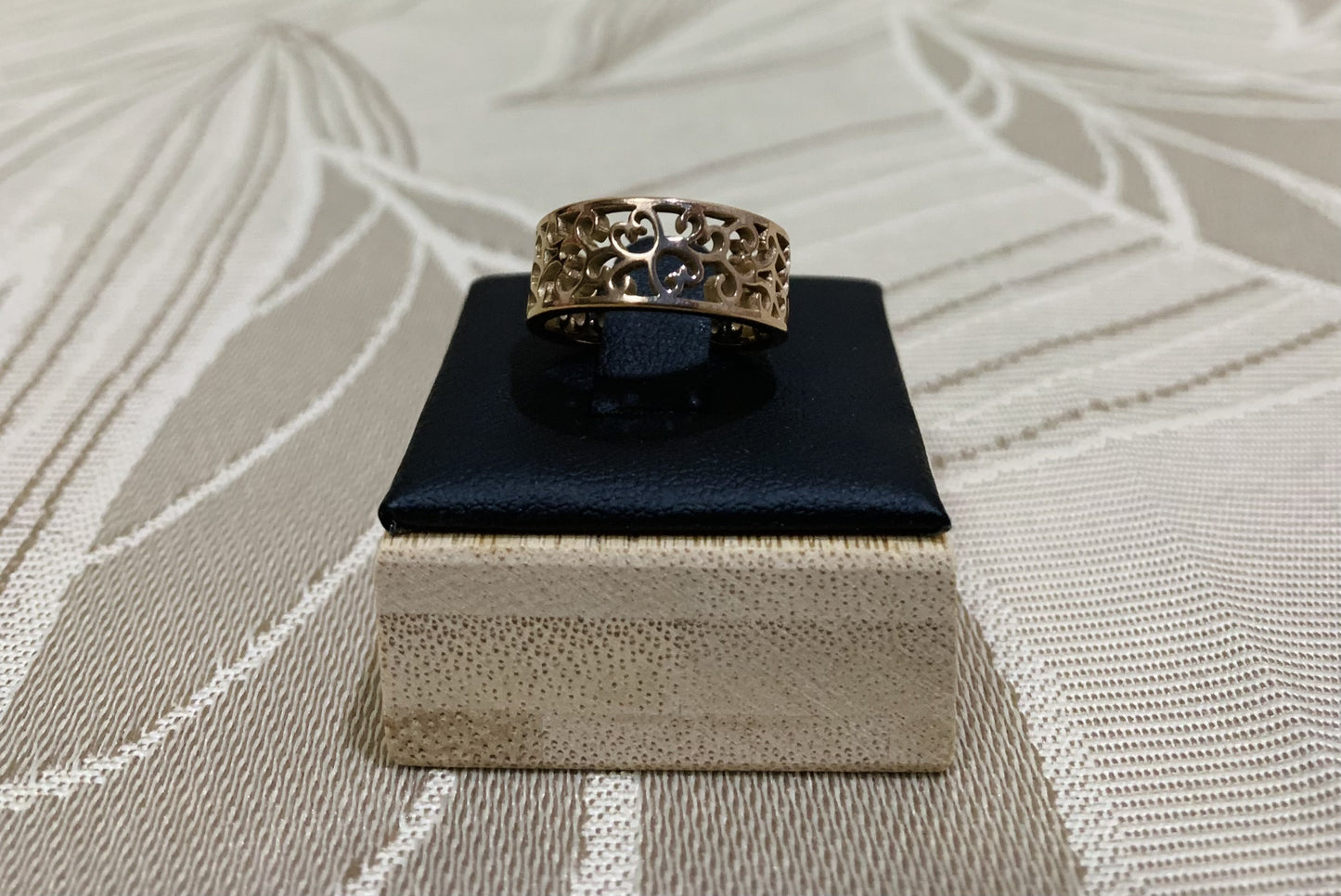 Anillo labrado